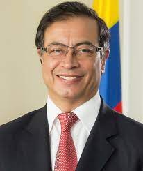 Gustavo Petro Wiki, Biography